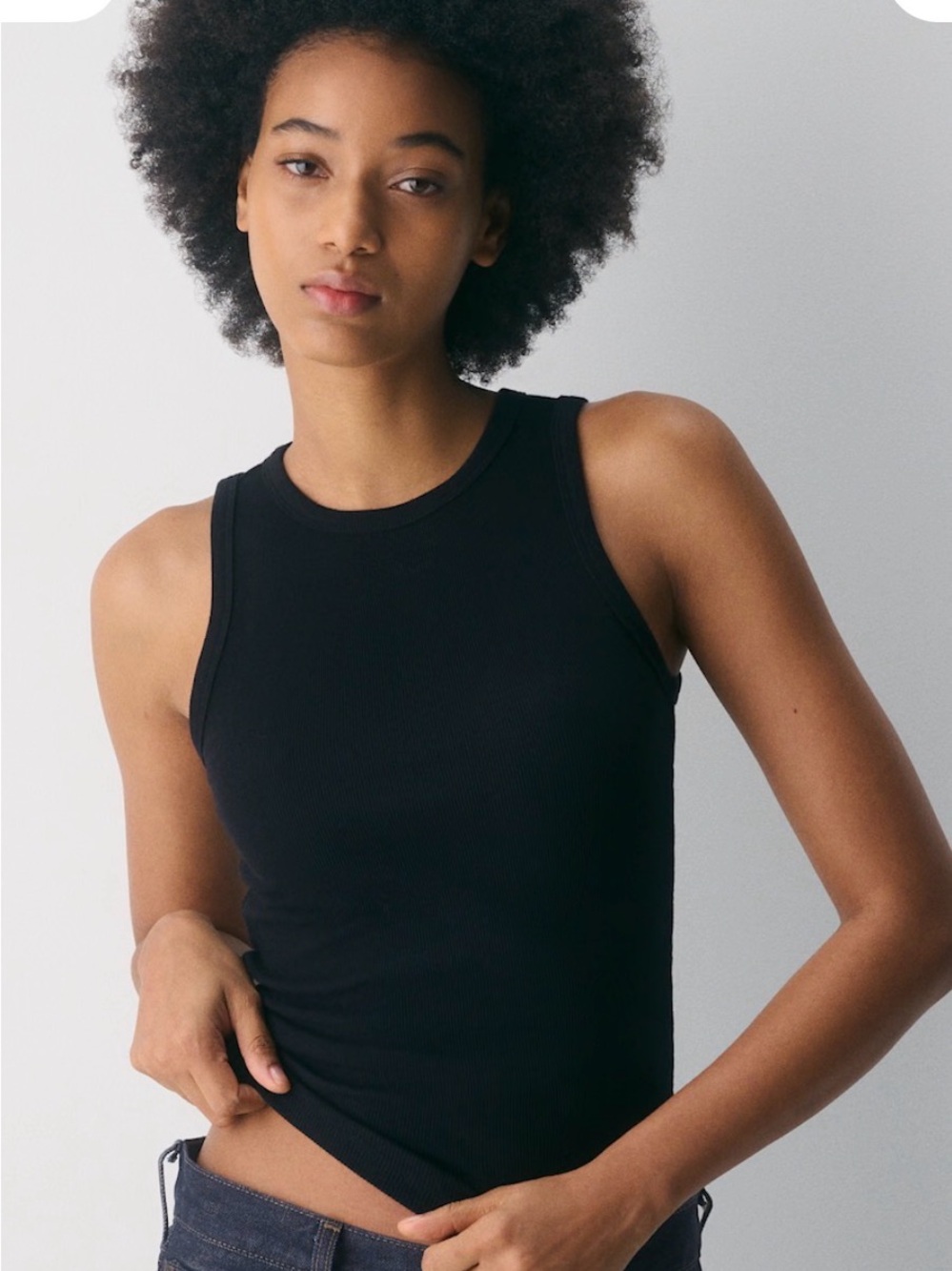 Aritzia Babaton Black Ribbed Crewneck Tank